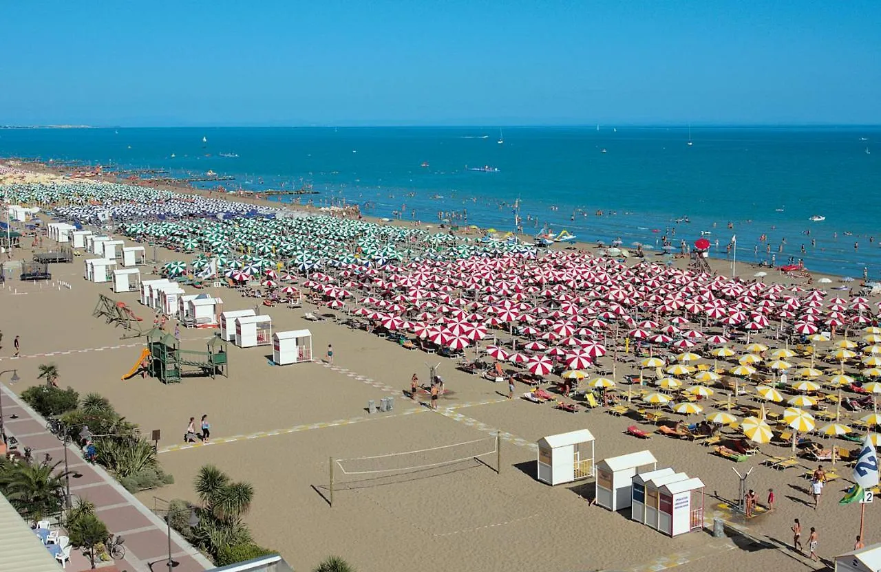 Maestrale Canova Apartments Caorle Italien